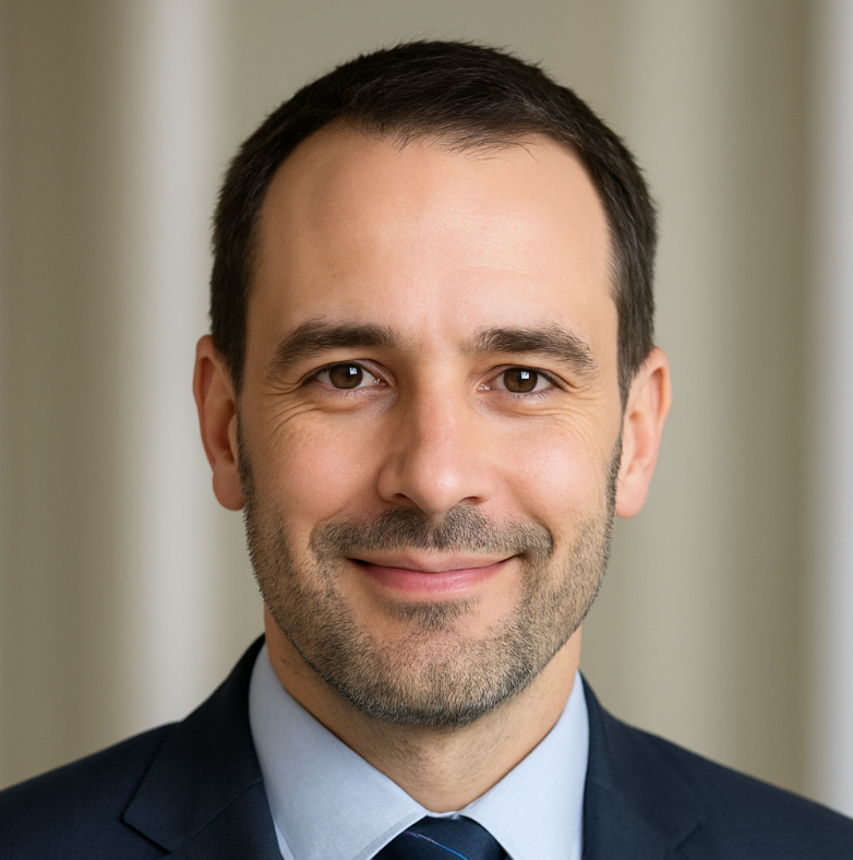 Mihai, 42 ani